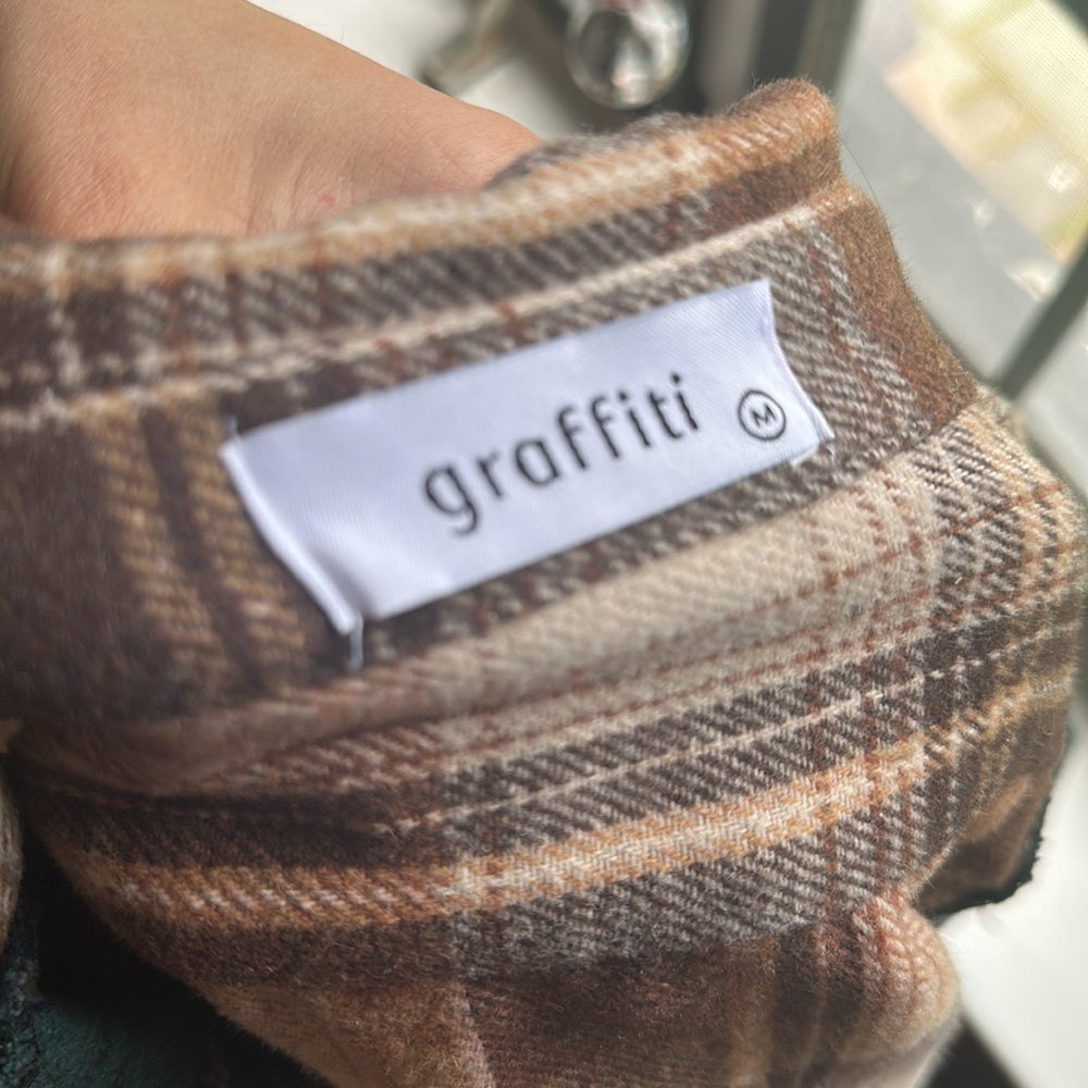 Cropped Patchwork Flannel - image 5